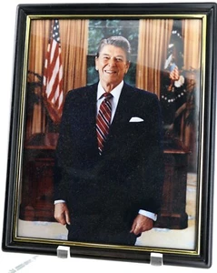 Framed Full Color Picture of President Ronald Reagan. - Picture 1 of 1