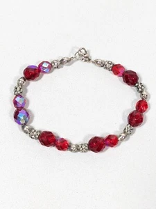 Red Faceted Glass Bead Silver Tone Bracelet 7.5 inches Artisan Style - Picture 1 of 7