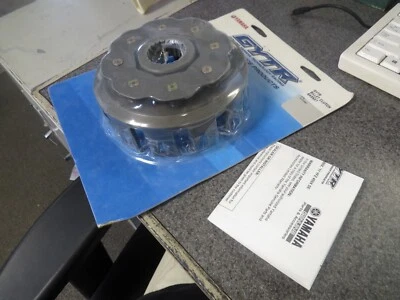 Nuevo de Lote Antiguo Yamaha GYTR Billet Cesta de Embrague 2004 YZ450F 2016 YZ450FX BR9-E63A0-V0 Foto 1 de 4