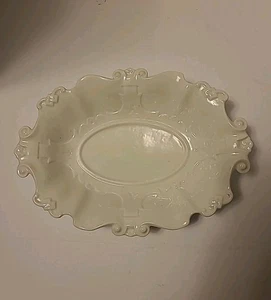 White Oval Serving/Centerpiece Bowl Ceramic/Porcelain White 12" L x 9" W x 2" H - Picture 1 of 10