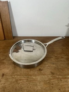 Le Creuset Stainless Steel Sauté Pan With Lid 24cm 2.9L Le Creuset Cookware - Picture 1 of 8