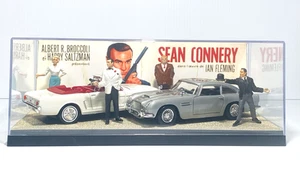 James Bond 007 Diorama Aston Martin + Mustang +4 Vintage Figures + Custom Case - Picture 1 of 16