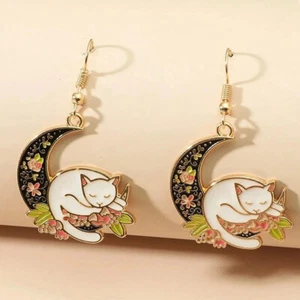 Cute Cat Earrings Sleeping on Moon Earring Gifts Accessories Birthday Gift UK - Picture 1 of 3