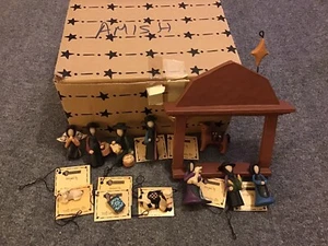 Blossom Bucket Christmas Amish Community Animals Nativity Scene Set - Picture 1 of 3