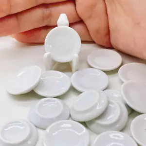 10 pieces Miniature white Ceramic plate 20 mm. decorate for doll 1:12 scale - Picture 1 of 3