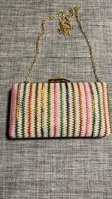 Bolso sin asas para mujer D'MARGEAUX bandolera cadena multicolor 4,5 X 8" Foto 1 de 4