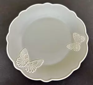 Lenox Butterfly Meadow Carved Accent Salad Plates Scallop Edge Grey Brand New - Picture 1 of 4