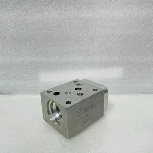 Sun Hydraulics BBA Aluminium Manifold Block OHE9-A2 - Picture 1 of 7