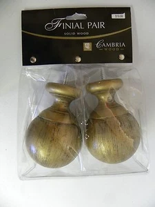 Paar verzierte Vorhänge aus Holz - Bild 1 von 4