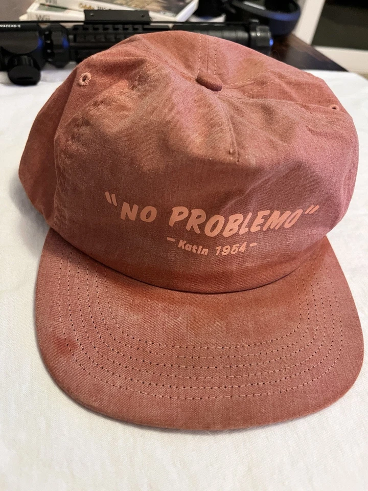 Gorra Katin EE. UU. “No Problemo” Snapback Surf Skate Vintage Coral Desteñida Gorra Foto 1 de 4
