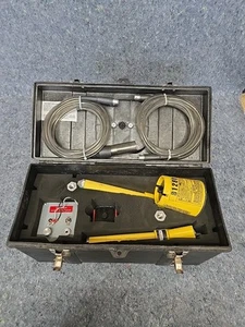 Bierer 81280 Analog Phasing Voltmeter & Voltage Detector 300 Volt 25kV USA 287V - Picture 1 of 5
