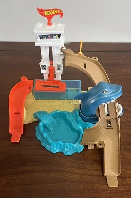 Hot Wheels Color Shifters City Sharkport Showdown Car Color Shark 2013 Foto 1 de 4