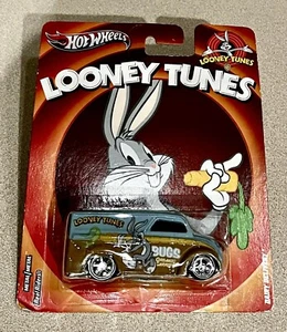 ๐ Hot Wheels 2012 Looney Tunes BUGS BUNNY Dairy Delivery Real Riders 1/64 ๐ - Picture 1 of 2