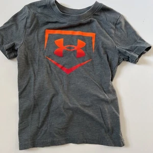 Under Armour Boys Grey T-Shirt Size 5** - Picture 1 of 6