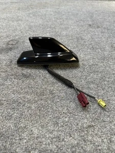 NEW OEM Genuine GM 2015-2020 ROOF ANTENNA ASSY BLACK High Frequency - 84081915 - Picture 1 of 5