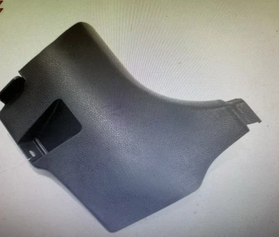 Toyota RAV4 2013-2018 panel de retroceso del lado del pasajero delantero derecho cubierta OEM Foto 1 de 3