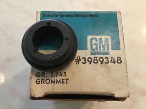 GM NOS 3989348 Valve Cover Grommet Corvette Camaro Chevelle - Picture 1 of 2