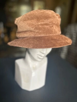 VTG 70’s Leather Suede Bucket Hat WOMENS Tan Butterscotch Hat Lined M - Image 1 of 4