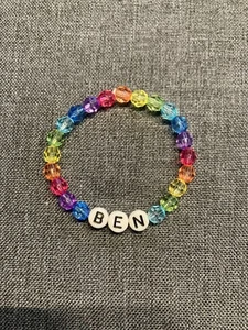 Kinder Namens Armband personalisiert Buchstaben Perlen pink rot grün blau neu ❤ - Bild 1 von 6