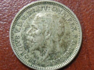 1933 British Three (3) Pence "George V" Silver Coin - Picture 1 of 6