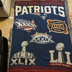 Patriots 5 World Championship Super Bowl Champions NFL Blanket - Picture 1 of 1