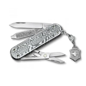 Victorinox Swiss Army Knife Classic SD Brilliant - Damast - Picture 1 of 7
