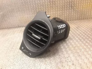 LEXUS IS 220d 250 Left Side Dashboard Air Vent Grill 55660-53031 - Picture 1 of 3