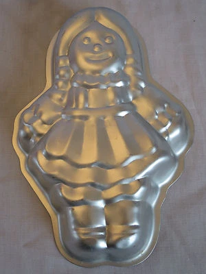 Wilton 508 450 Raggedy Ann Little Girl 1975 molde para pasteles pequeño sartén 9" X 6" Foto 1 de 3