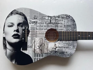 Guitarra Acústica Taylor Swift Firmada Autografiada Reputación Folclórica PSA/DNA - Imagen 1 de 3