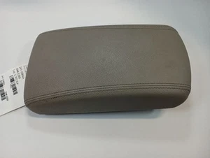 Console Lid Only Front Floor From 2018 TUCSON (11472453 - Picture 1 of 12