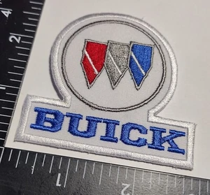 BUICK Luxury SEW/IRON ON QUALITY PATCHE SKYLARK ELECTRA 225 WILDCAT RIVIERA - Bild 1 von 2