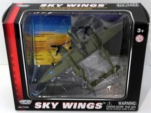 Motormax Skywings 1/100 Scale 77025 - P-38 Lightning With Display Stand - Picture 1 of 5