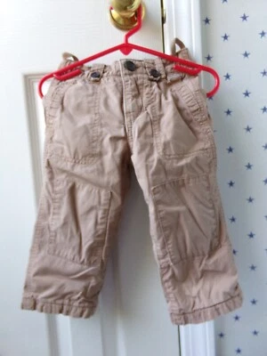Pantalones GAP Beige Caquis Talla 18-24M 18M Niños Tostado CINTURA AJUSTABLE FORRADO Clásico Foto 1 de 4
