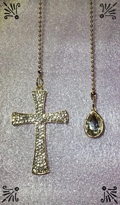 Crucifijo crucifijo artesanal de oro rosa champán con pedrería de cristal abanico Foto 1 de 4