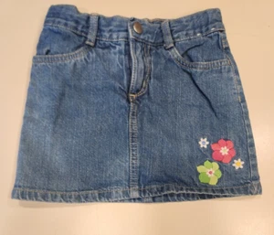 Gymboree Outlet Size 6 Denim Skirt Floral Embroidery Shorts Underneath EUC - Picture 1 of 4