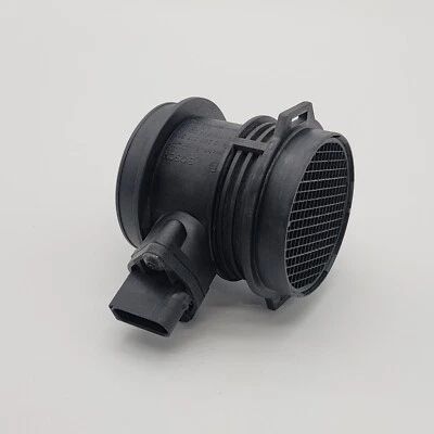 1997 - 2004 Mercedes-Benz E320 CLK320 SLK320 Mass Air Flow Sensor Meter Assembly - Image 1 of 4