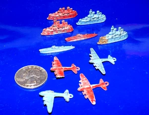 Very Old Metal Game Pieces - Battleships, Subs & Bombers - Picture 1 of 4