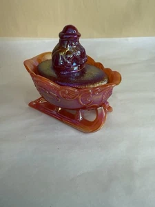 Vintage Westmoreland Ruby Carnival Iridescent Glass Santa Sleigh - Picture 1 of 7