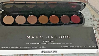 Marc Jacobs Eye-Conic Eye Shadow Palette in 740 SCANDALUST NWB DAMAGED BOX - Image 1 of 4