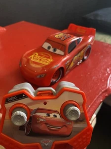 Disney Pixar CARS, Lightning McQueen Remote Control Car , WORKS - Picture 1 of 3
