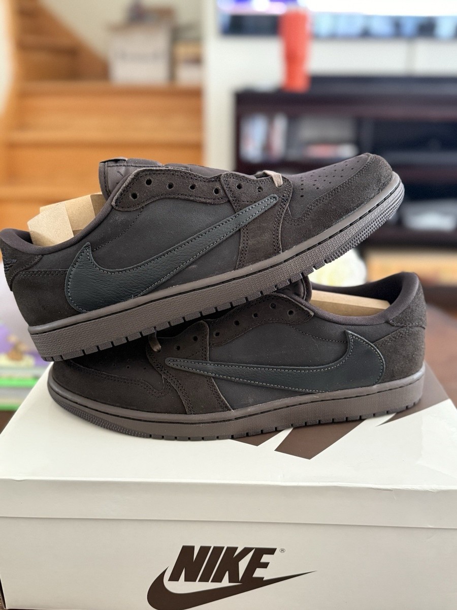 Travis Scott x Air Jordan 1 OG SP Low Velvet Brown for Sale Travis Scott x Air Jordan 1 OG SP Low Velvet Brown for Sale