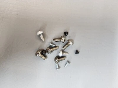 Mesa giratoria Acoustic Research AR modelo XA pieza de repuesto - tornillos aleatorios Foto 1 de 2