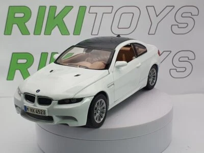 BMW M4 Motor Max 1/24 Bianco - Immagine 1 di 4