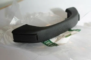 Manija de agarre interior original para puerta Land Rover Defender 90/110 td5/tdci - Imagen 1 de 5