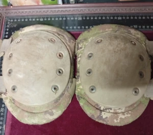 GINOCCHIERE ESERCITO ITALIANO DEFCON 5 RARITÀ - Foto 1 di 2