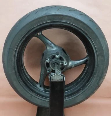 Llanta trasera Michelin 180/55 ZR17 2011-2022 SUZUKI GSXR600 Foto 1 de 4