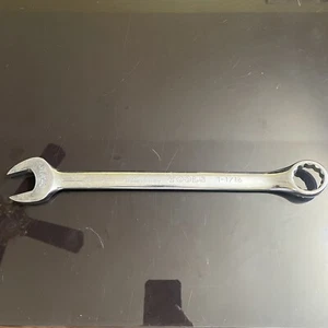 Klein Tools Combination Wrench #68423, 1-1/16" Very good condition  - Picture 1 of 11