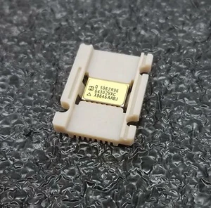 Harris Intersil CD4503BK Radiazione Esagonale Temprato Non Inversione Buffer Rad Hard - Foto 1 di 2