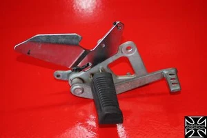 04-09 SUZUKI GS500F GS 500 RIGHT REARSET REAR SET DRIVER FOOT PEG REST STOP - Picture 1 of 8