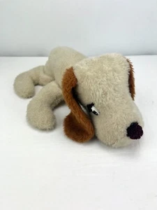Vintage Hund Hund Stofftier Plüsch 70er Jahre 15 Zoll lang weiß mit braunen Ohren - Bild 1 von 12